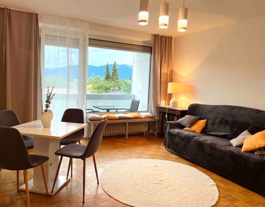 Ferienwohnung Zum Wohlfuehlen Gmunden Exterior photo